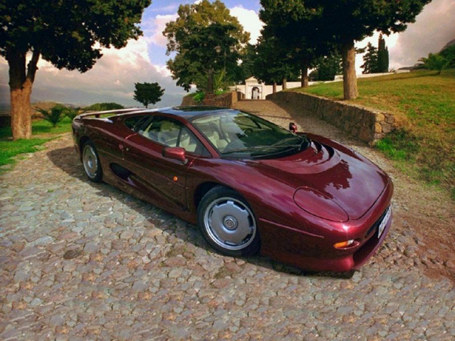  Jaguar XJ220 1992 года  (фото 20 из 81)